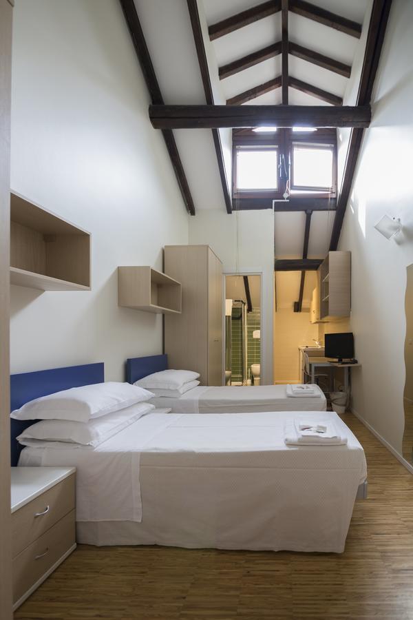 La Cordata Accommodation - San Vittore 49 มิลาน ภายนอก รูปภาพ